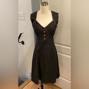 DamZels in this dress - size M